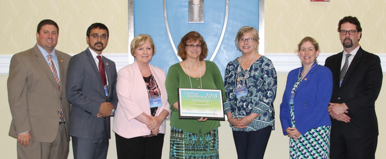Laurel Ridge Computer Lab Laurel Ridge computer science professor recognized with state award ...